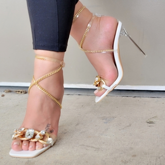 Shoes - Elegant White Strappy Sandals Rhinestone Chain Open Square Toe Ankle Strap